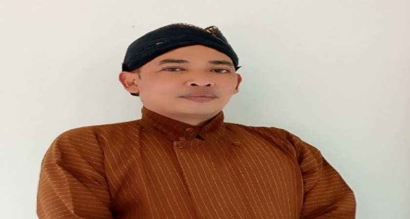 PROFIL GURU IPS SMP NEGERI 2 KOKAP (1)