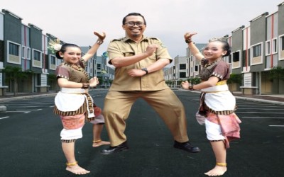 ESPERO MERAIH JUARA PERTAMA LOMBA TARI KREASI PADA HUT SMA N 1 PENGASIH KE-32